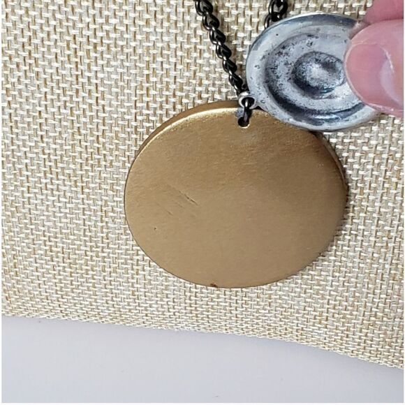 MIXED METALS Layered Costume Jewelry Necklace - Picture 4 of 7